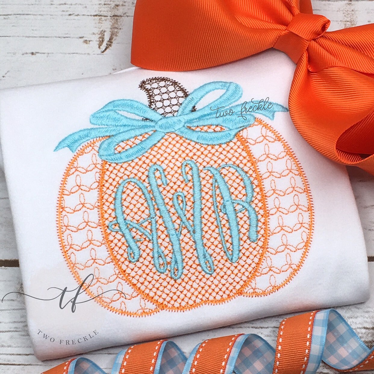 Motif Pumpkin with Monogram